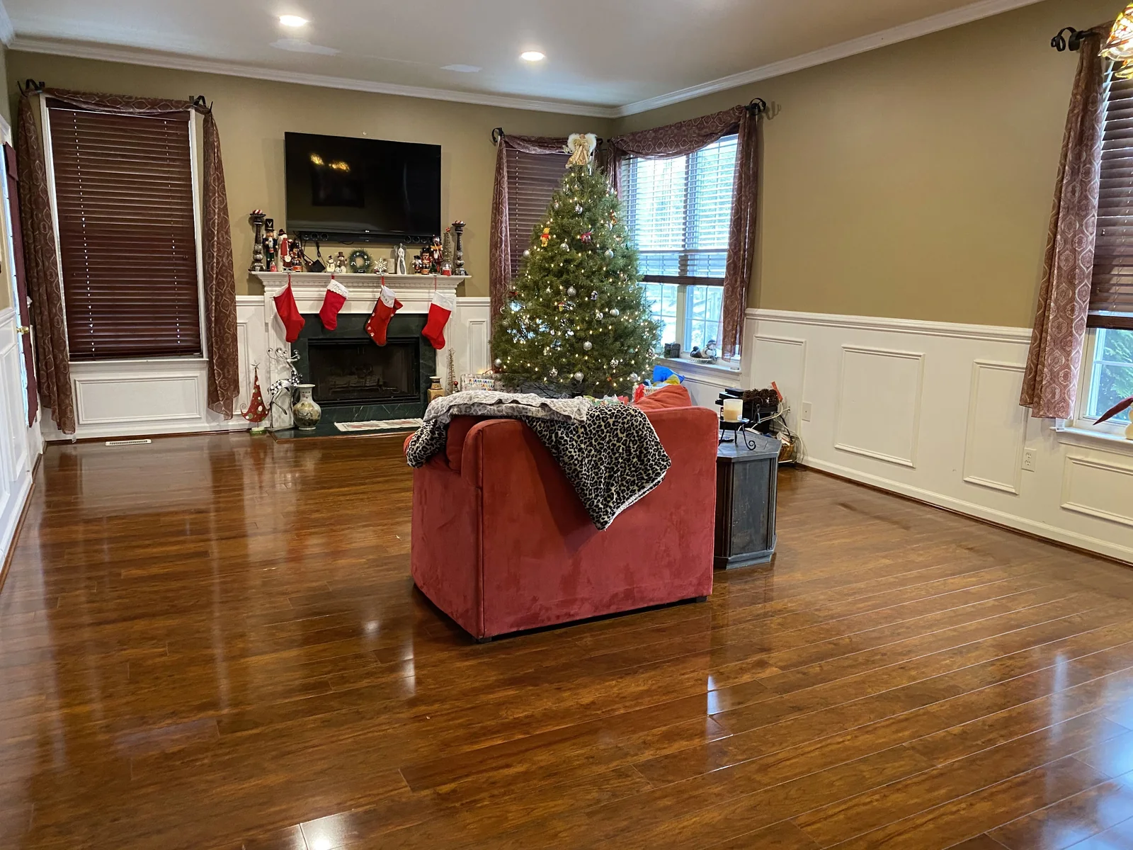 Spacious residential living room after professional cleaning